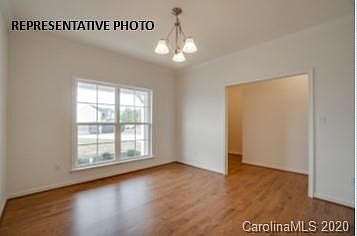 4th image of 139 Fleming Dr