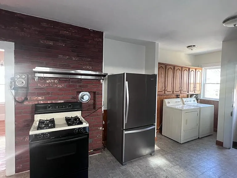 16 Edward T Sullivan Rd #1 — Photo 21