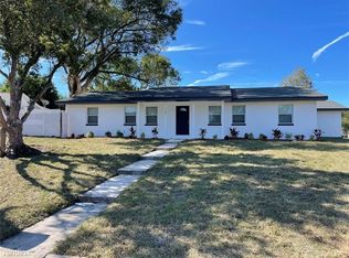 1300 Viewtop Dr, Clearwater, FL 33764