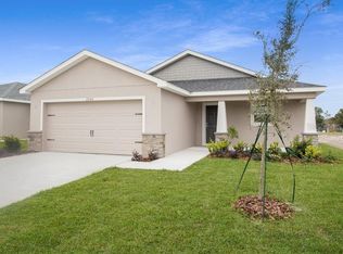 2250 Majestic Span Ave, Eagle Lake, FL 33839