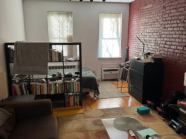 416 E 83rd St APT 3B, New York, NY 10028