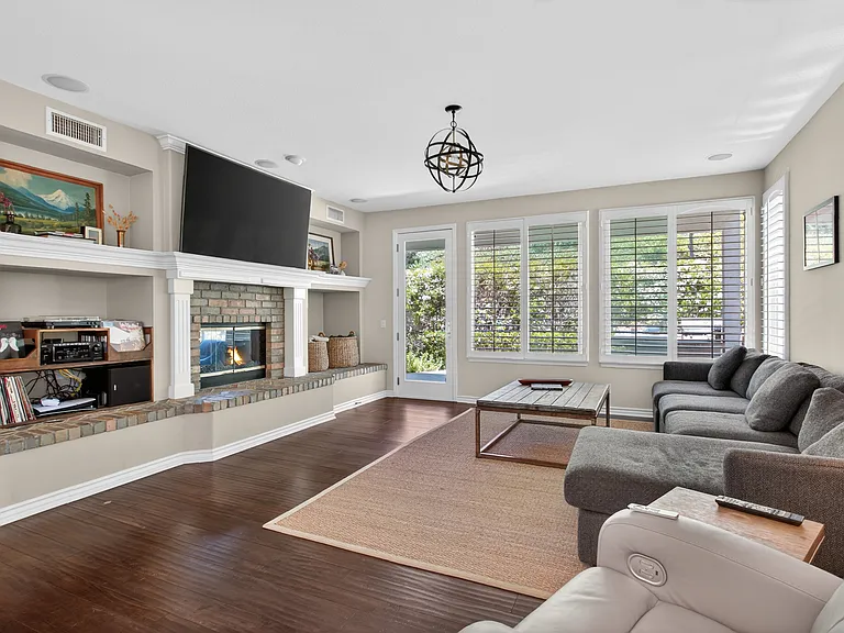 23611 Marin Way — Photo 15