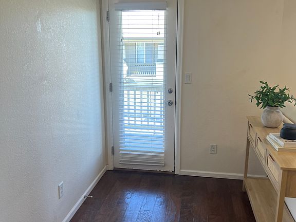 door to balcony