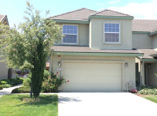 836 Polar Bear Cir, Galt, CA