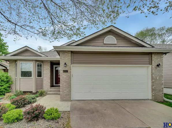 6532 Darlington Ct, Lincoln, NE 68510