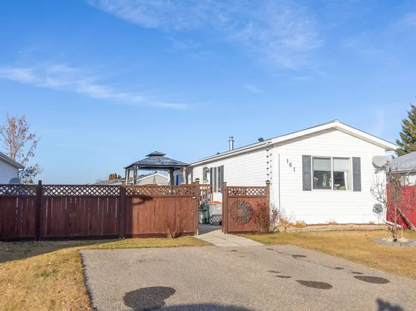 3400 48th St #161, Stony Plain, AB T7Z 1R9