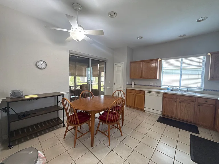 9484 SE 124th Loop — Photo 11
