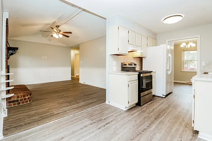 212 Woodward Blvd — Photo 4