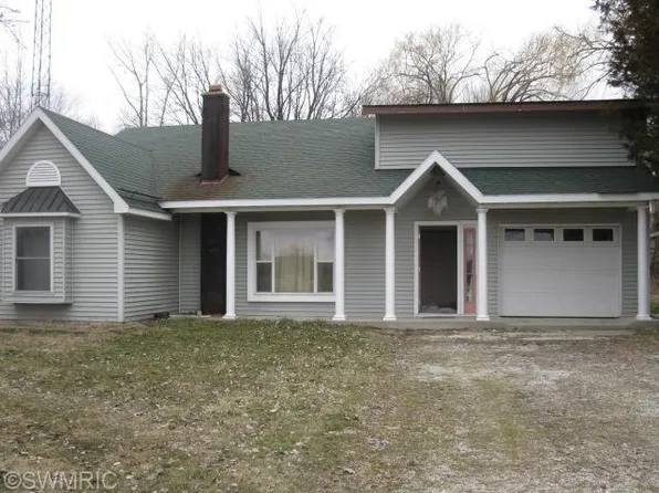 66477 Union Rd, Jones, MI 49061