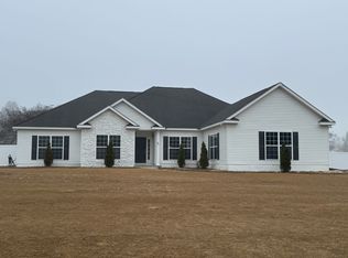 27 Moorman Dr, Tifton, GA 31794