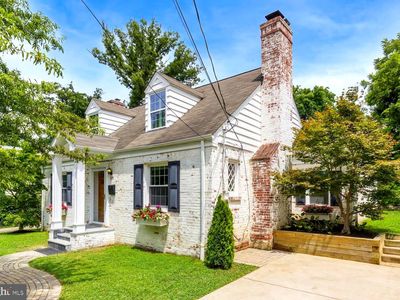 859 N Kentucky St, Arlington, VA, 22205