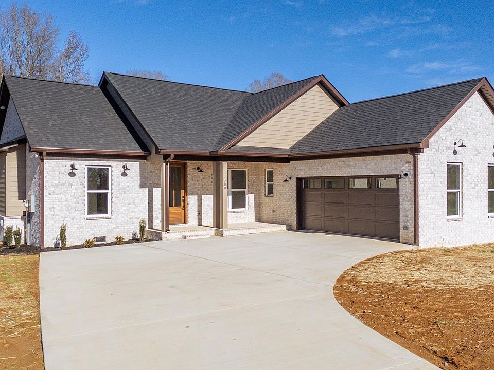 1st image of 200 Belvedere Cir