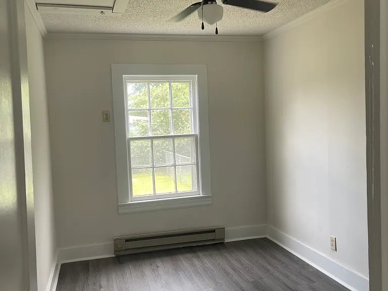 1600 Aycock St — Photo 12