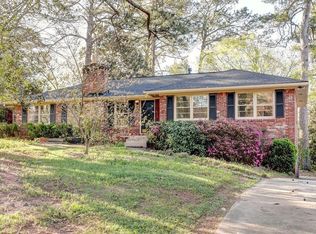 85 Silverwood Rd, Sandy Springs, GA 30342