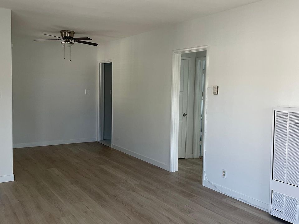 1st image of 1375 N Los Robles Ave APT E