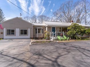 121 Dennett Rd, Kittery, ME 03904