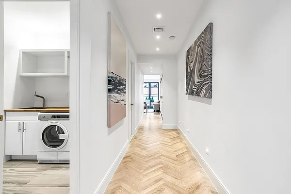 Rented by Tosh Marks Property Group | media 16