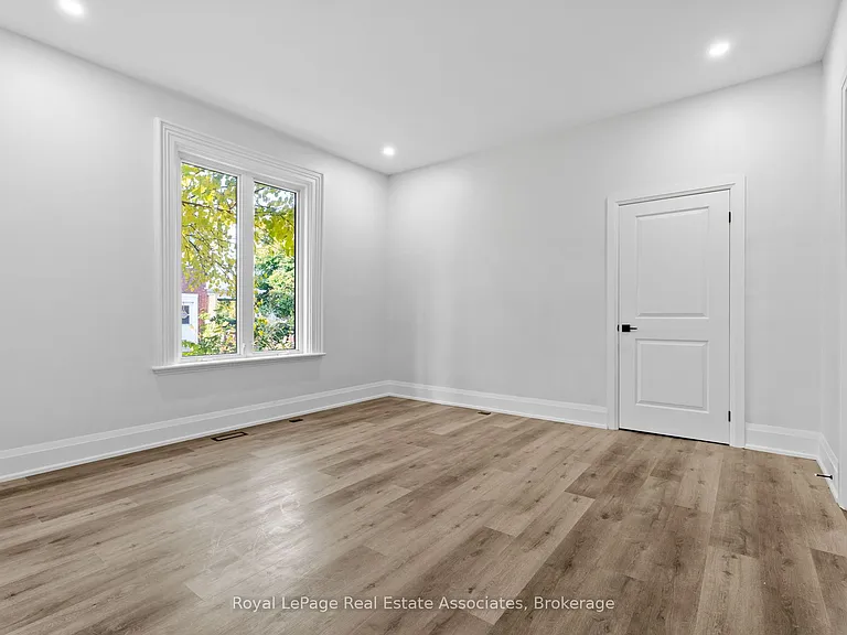 55 Cayuga St #1 — Photo 7