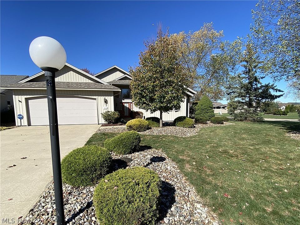 1st image of 33110 Wren Haven Cir