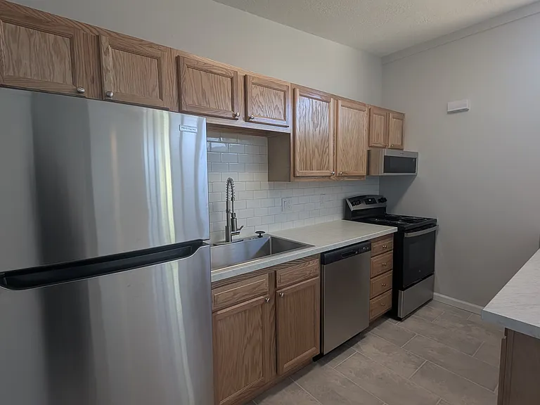 1822 Alvarado Dr NE — Photo 9