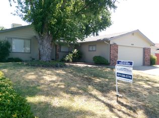 6689 Ferndale Dr, Redding, CA 96001