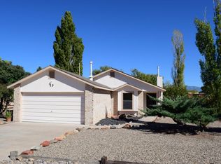 15 Ansley Dr, Los Lunas, NM 87031