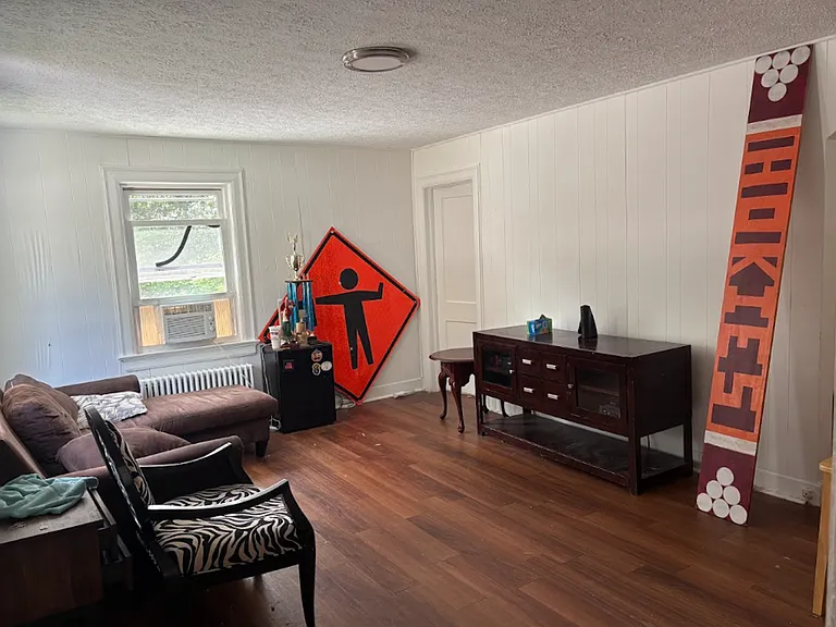 1225 C Giles | 1 Bed, 1Bath Duplex | 7/09/2025 — Photo 7