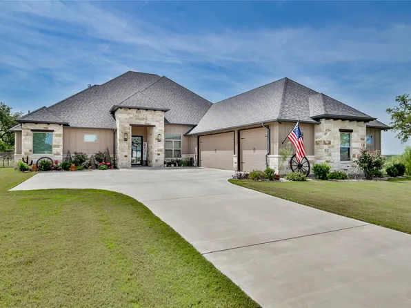 8021 White Dr, Granbury, TX 76049