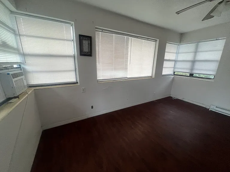 828 N Grandview Ave #2 — Photo 6
