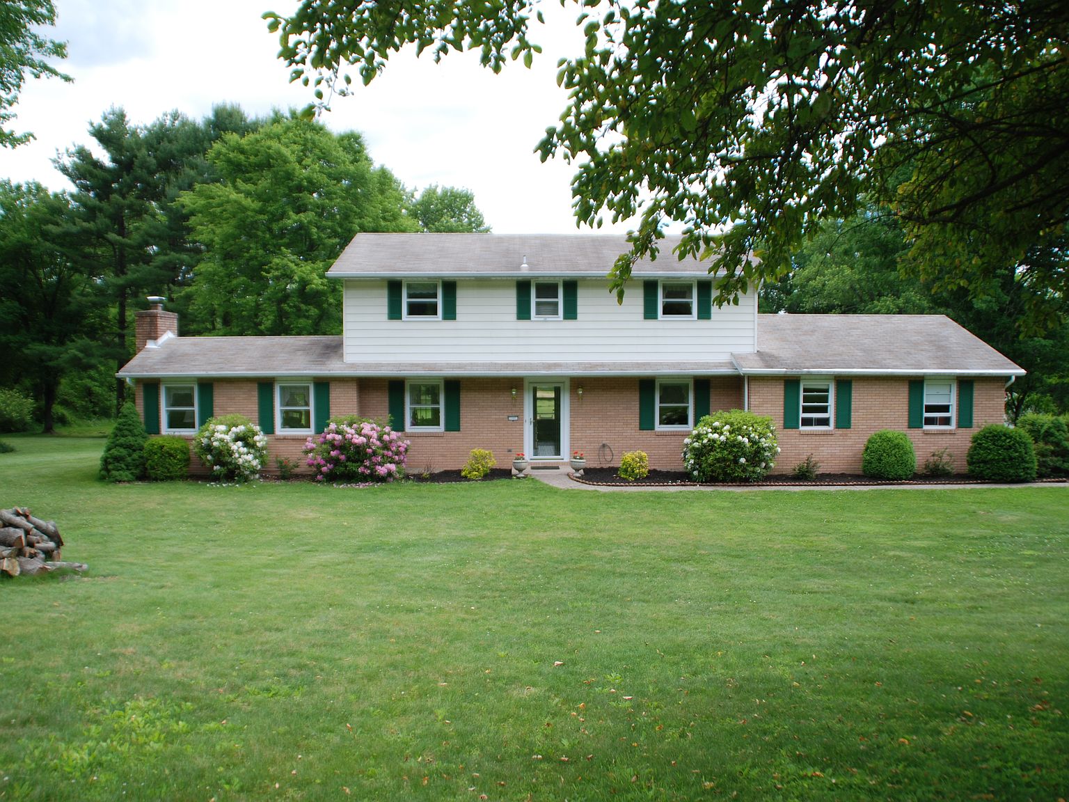 4576 Vera Cruz Rd, Center Valley, PA 18034 Zillow