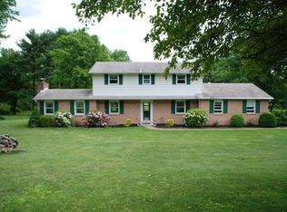 4576 Vera Cruz Rd, Center Valley, PA 18034