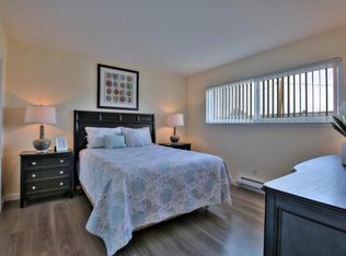 471 Acalanes Dr APT 5, Sunnyvale, CA 94086