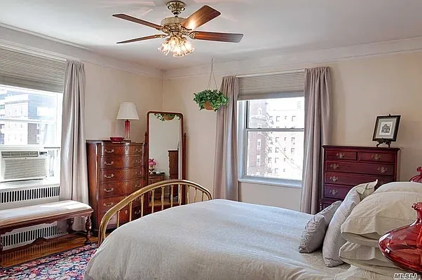 Sold by Charles Rutenberg Realty, Inc. | media 43