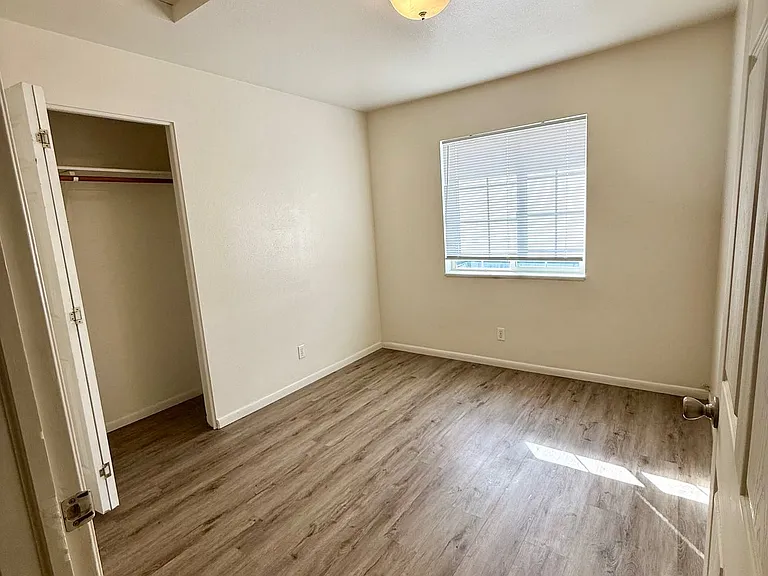 Apartments with amazing location in Malad — Photo 16