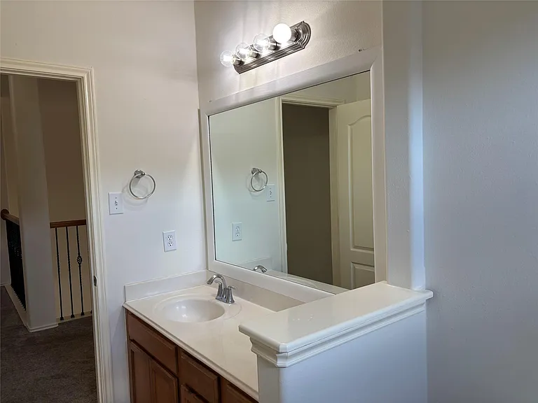 21223 Colton Cove Dr — Photo 32