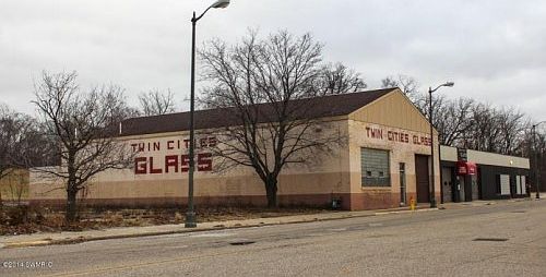 1st image of 295 Colfax Ave