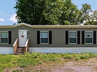 9049 Grassy Rd, Marion, IL 62959