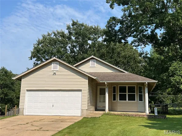 418 Forest Ln, Saint James, MO 65559