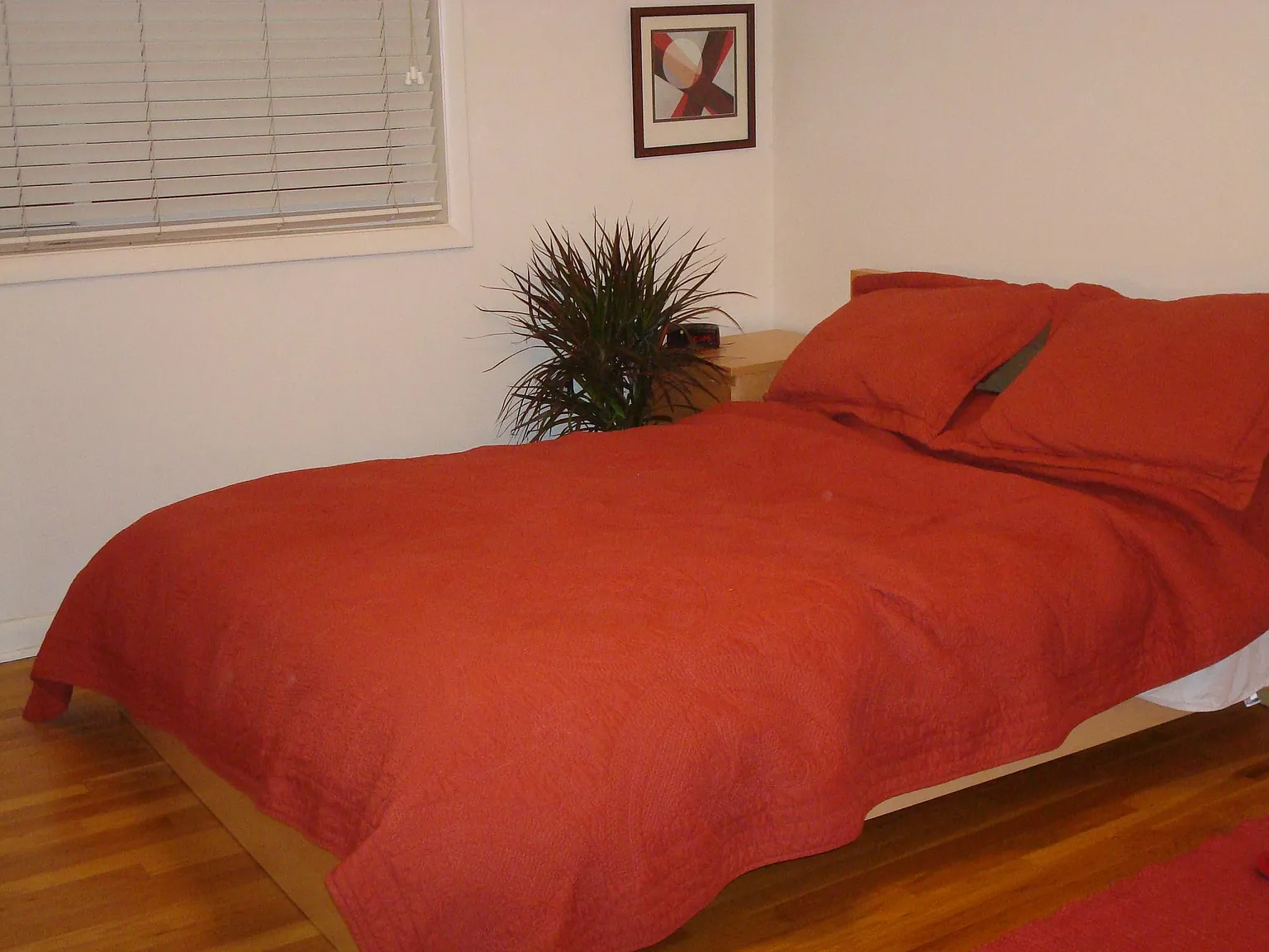1 bed, 1050 sqft, $1,700 — Photo 4
