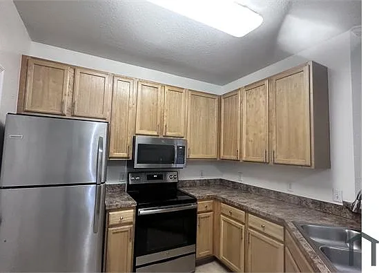 10101 Courtney Palms Blvd #101 — Photo 3