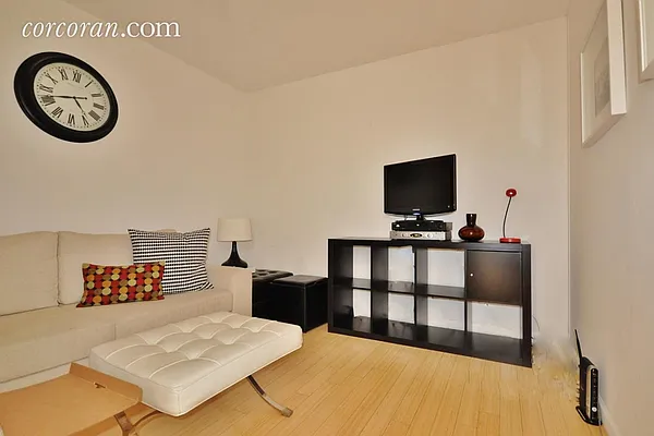 Rented by Corcoran | media 85