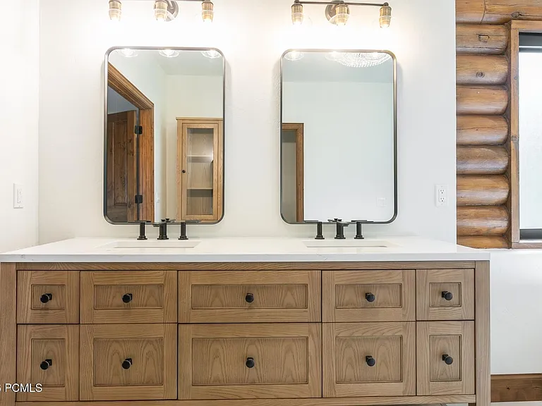 8766 N Daybreaker Dr — Photo 16