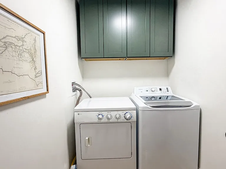 75 South St — Photo 24
