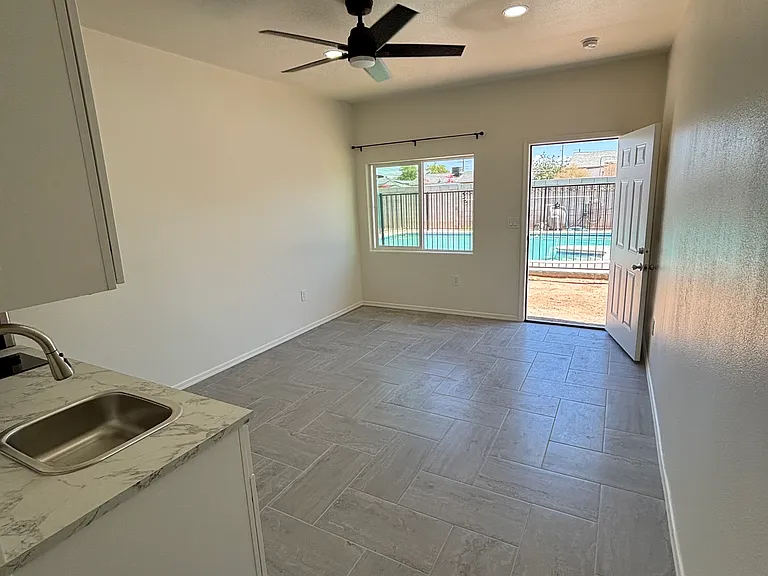4712 E Melvin St #3 — Photo 5