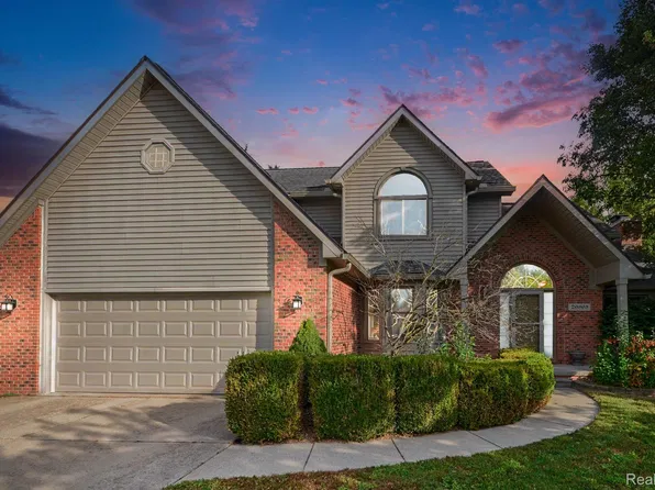 26863 Miela Dr, Chesterfield, MI 48051