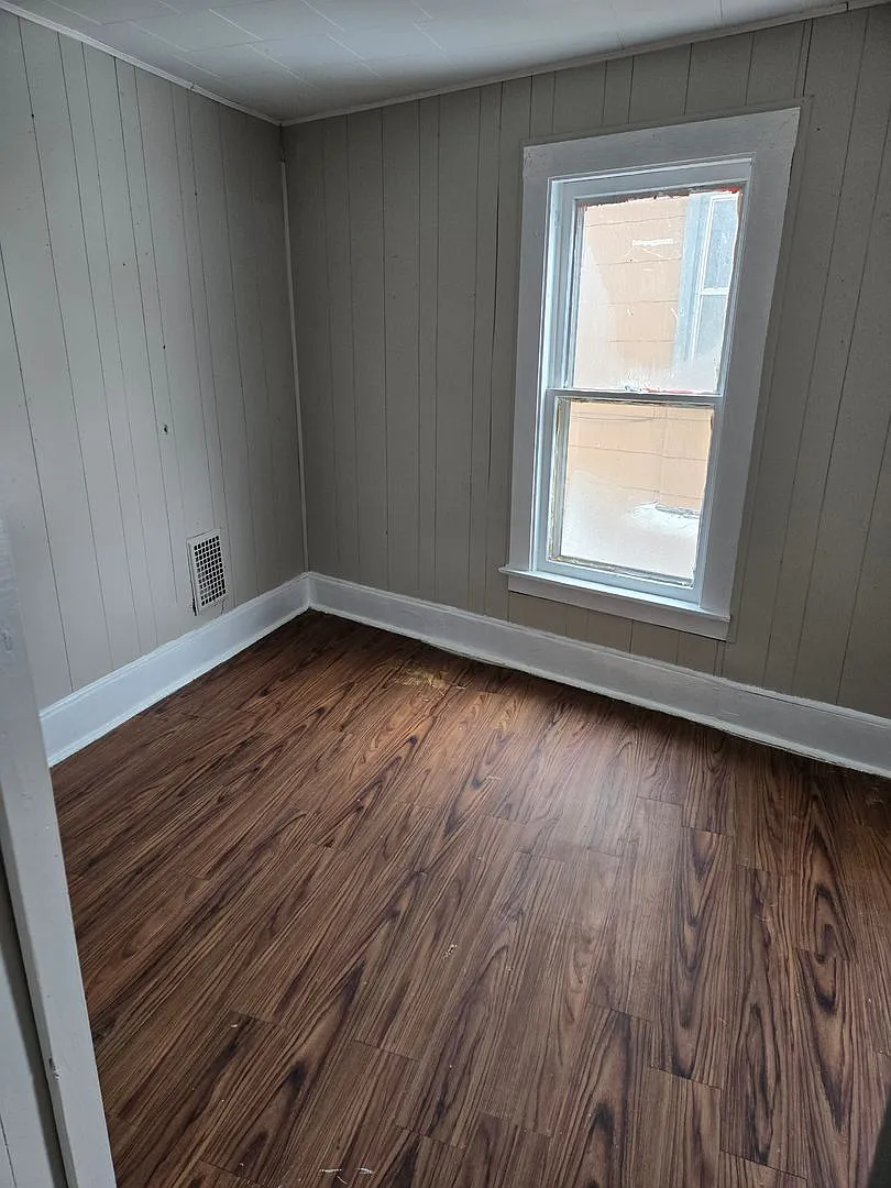 2023 Lodi St — Photo 4