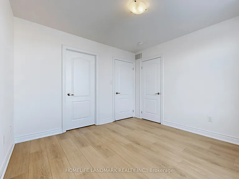 273 William Forster Rd — Photo 33
