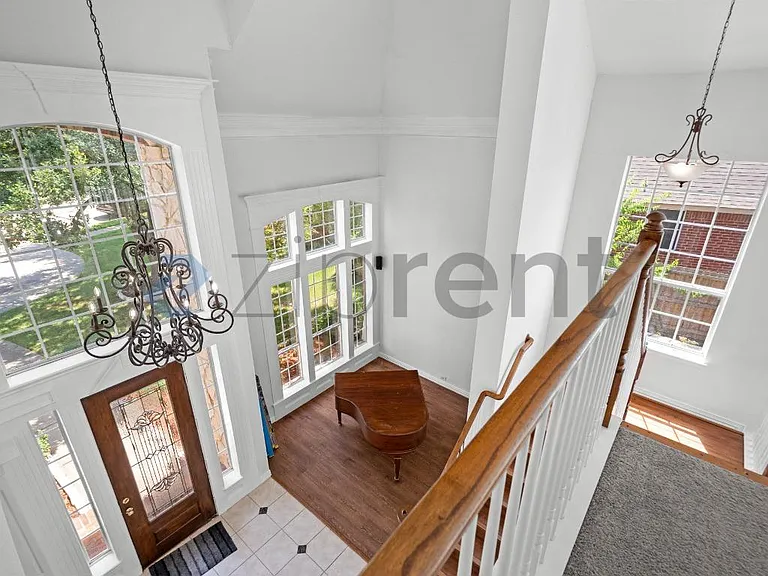 4509 Brittany Dr — Photo 23