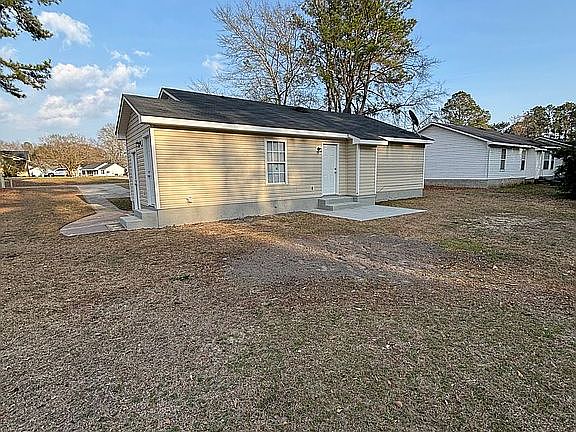 4th image of 1053 Decatur St