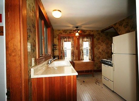 1st image of 86 Atlantic Ave